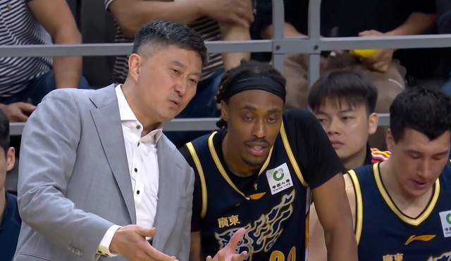 华体会体育-上海14连胜继续领跑，广厦第2，广东重回第3，山东第5，辽宁第10